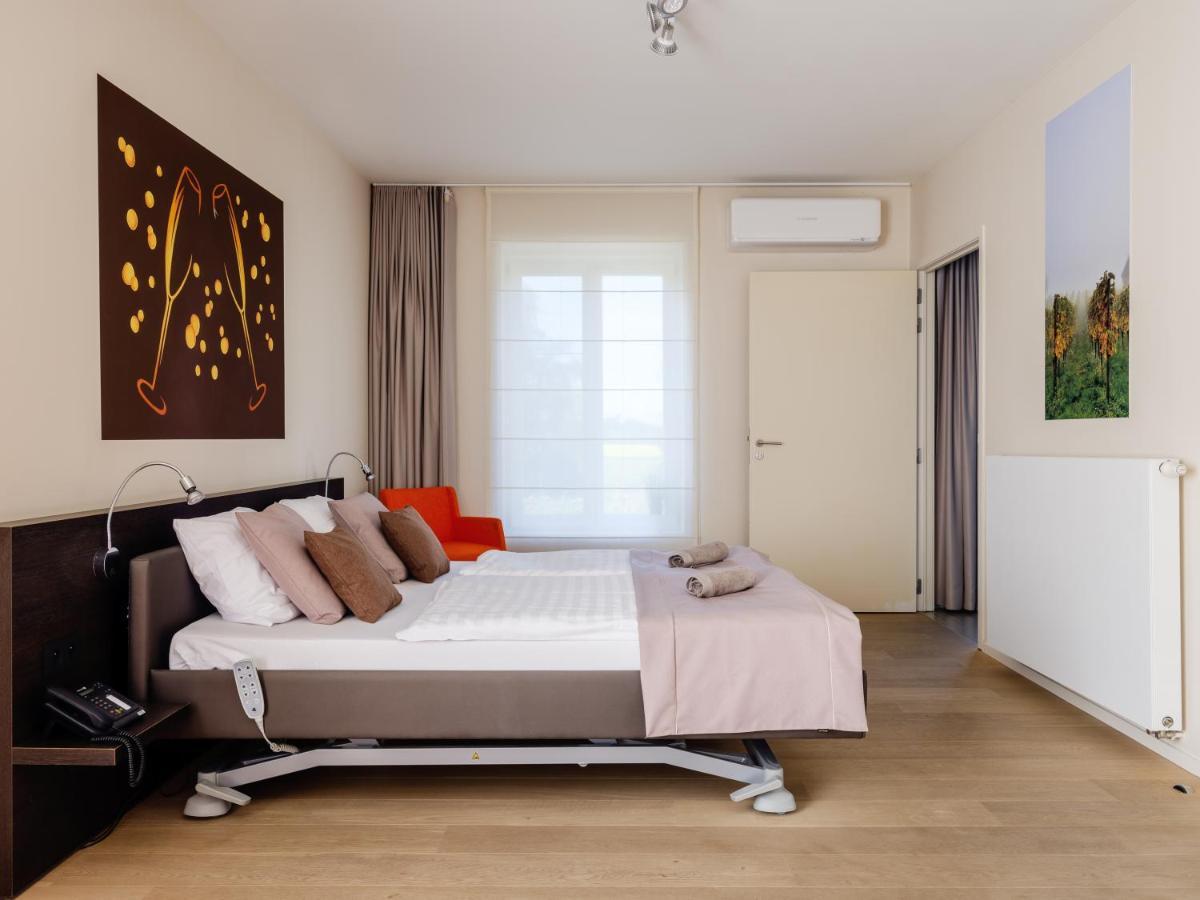 Hotel L'O De Vie Sint-Truiden Luaran gambar